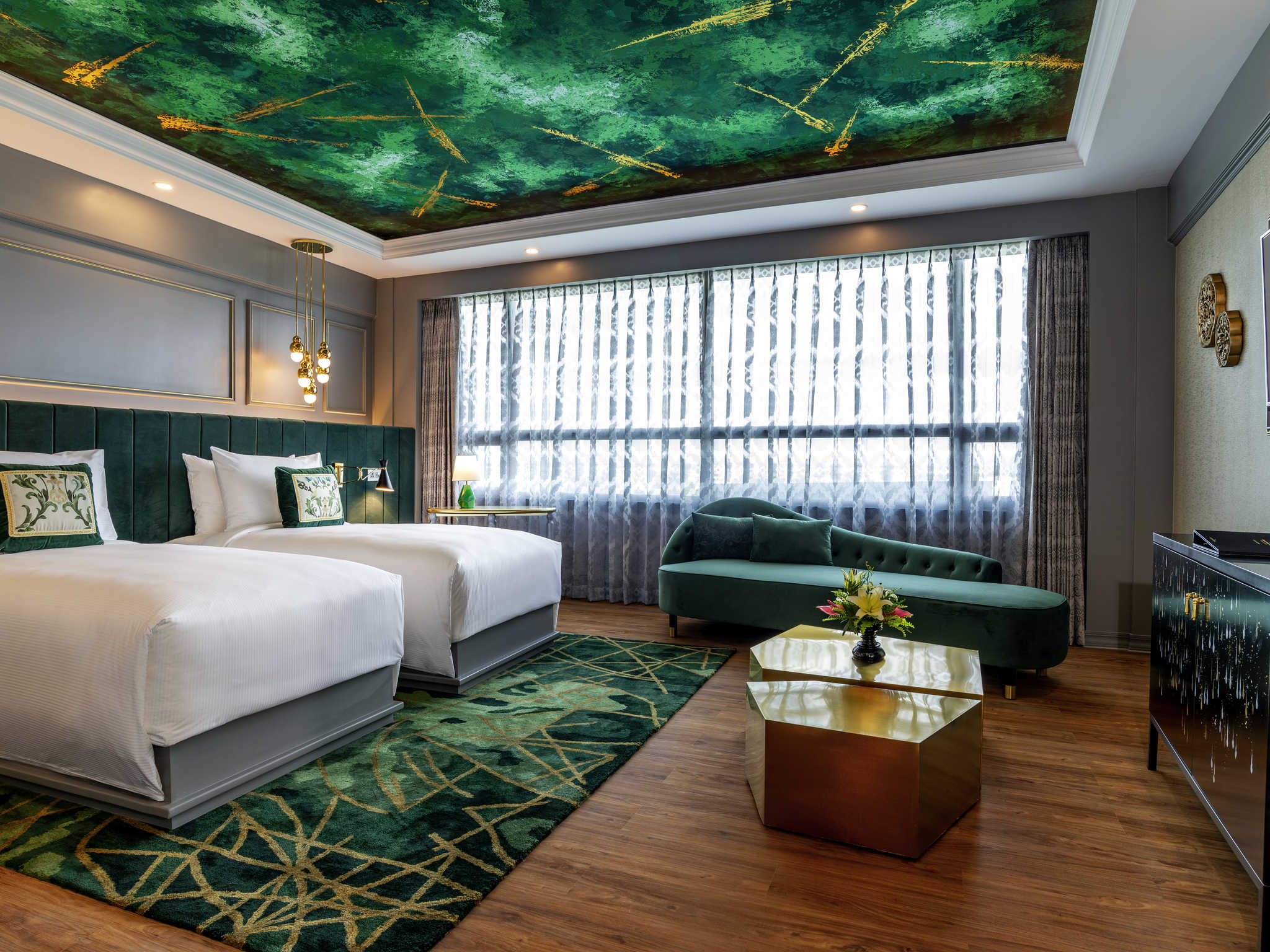 The Emerald Room at the Grand Mercure in Yangon 